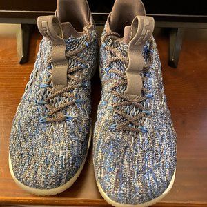 Nike Lebron 15 XV Low Signal Blue Men's Size 9